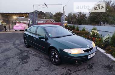 Лифтбек Renault Laguna 2003 в Чуднове