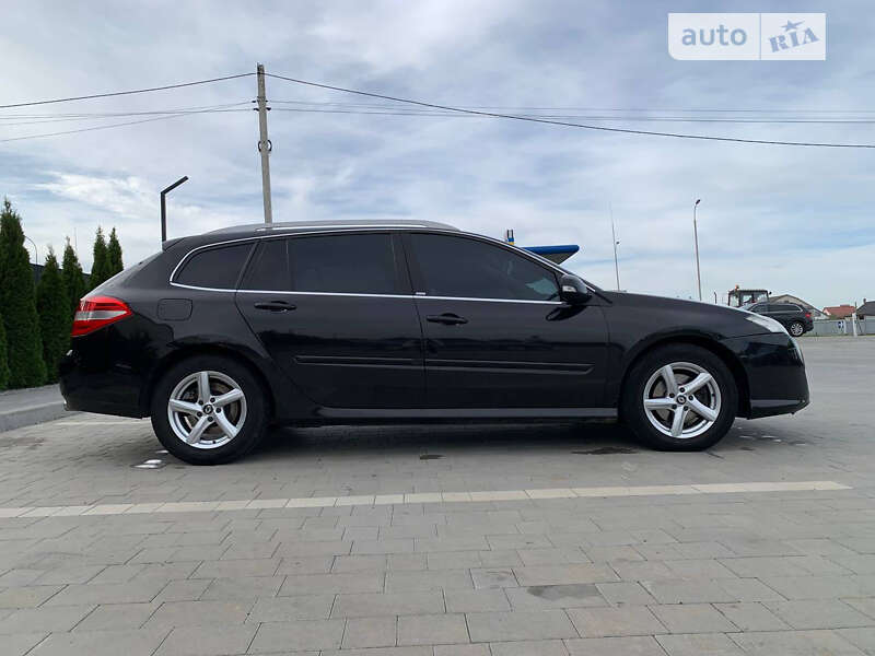 Универсал Renault Laguna 2010 в Каменец-Подольском