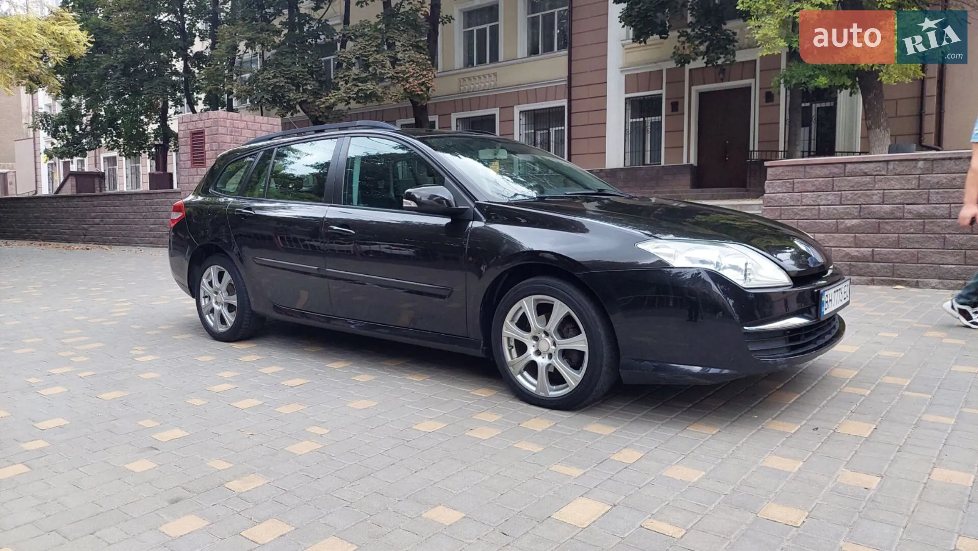 2010 Renault Laguna - мініатюра 3