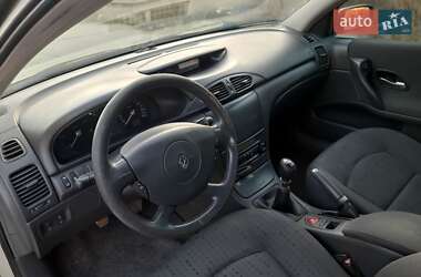 Ліфтбек Renault Laguna 2004 в Южноукраїнську