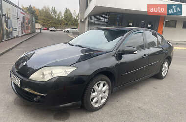 Лифтбек Renault Laguna 2008 в 