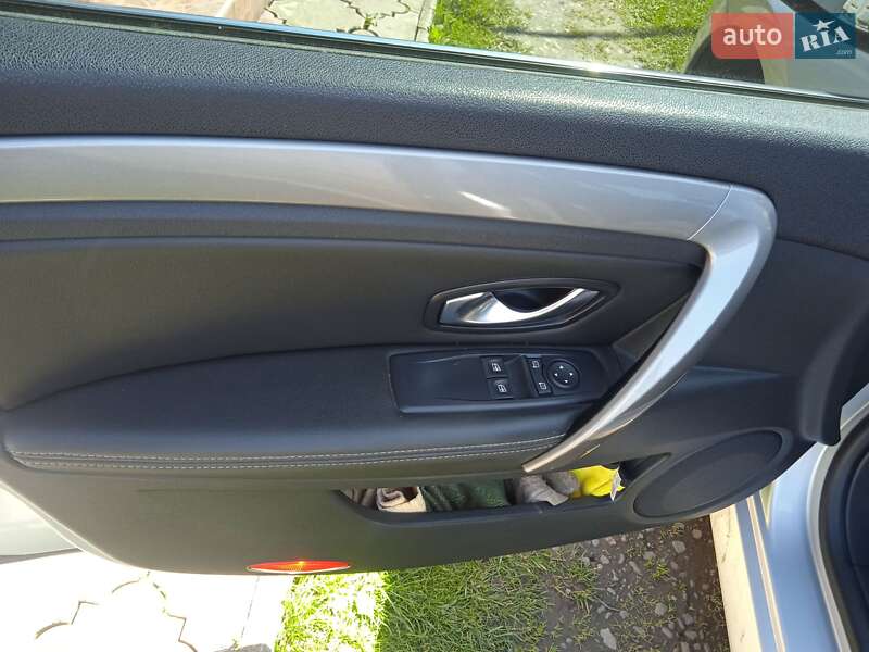 Универсал Renault Laguna 2012 в Стрые