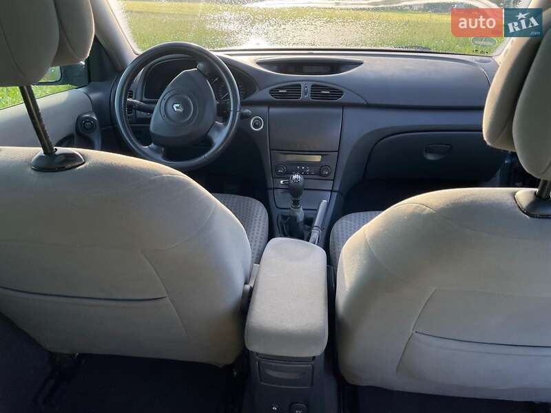 Універсал Renault Laguna 2003 в Бучі фото 26 Універсал Renault Laguna 2003 в Бучі