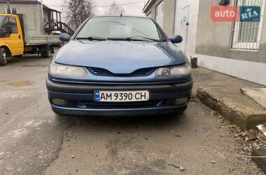 Лифтбек Renault Laguna 1995 в Малине