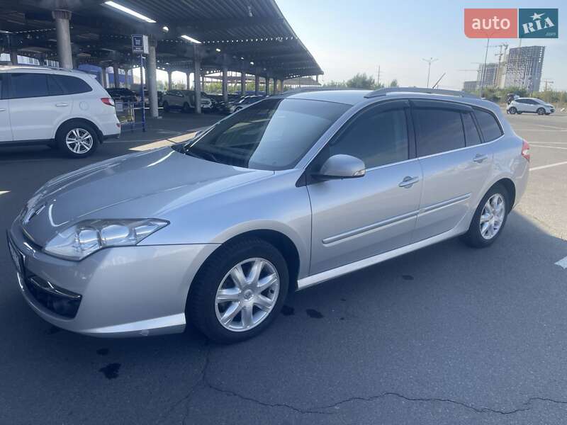 Универсал Renault Laguna 2010 в Киеве