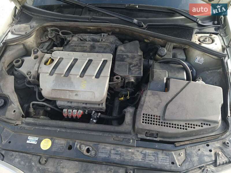 Универсал Renault Laguna 2004 в Новомосковске