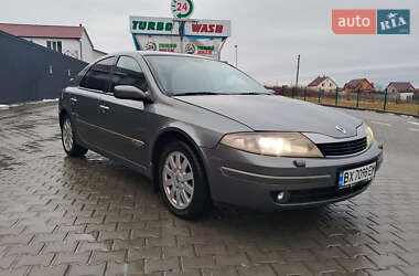 Ліфтбек Renault Laguna 2002 в Кам'янець-Подільському