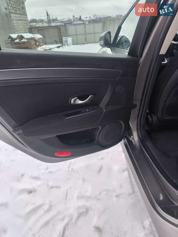 Ліфтбек Renault Laguna 2008 в Тернополі фото 10 Ліфтбек Renault Laguna 2008 в Тернополі