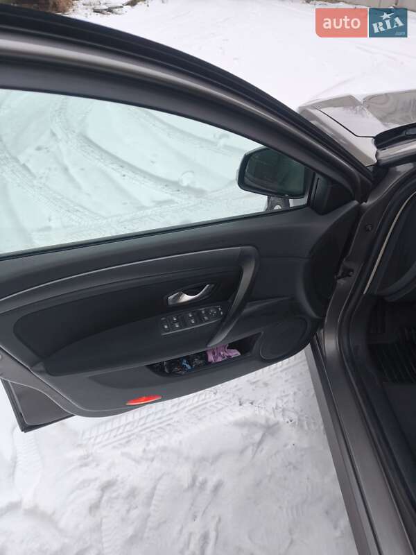 Ліфтбек Renault Laguna 2008 в Тернополі фото 14 Ліфтбек Renault Laguna 2008 в Тернополі