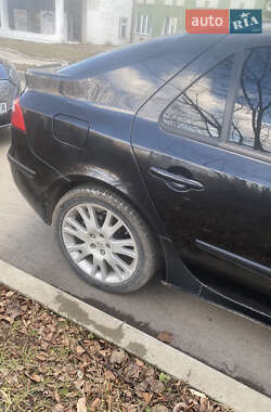 Лифтбек Renault Laguna 2003 в 