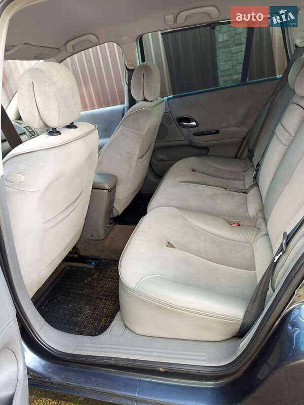 Универсал Renault Laguna 2002 в Надворной