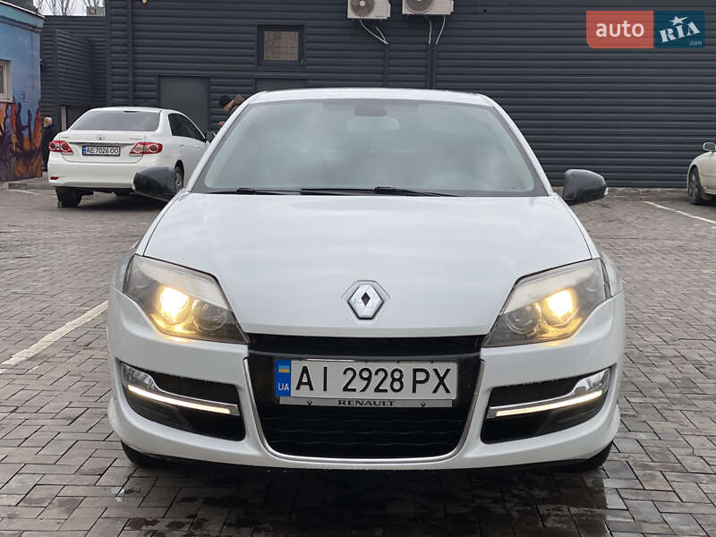 Лифтбек Renault Laguna 2014 в Каменке