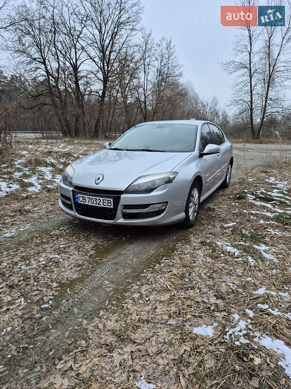 Лифтбек Renault Laguna 2013 в Чернигове