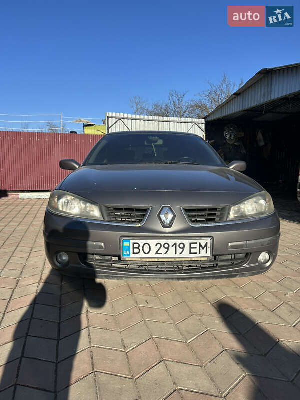 Лифтбек Renault Laguna 2006 в Тернополе