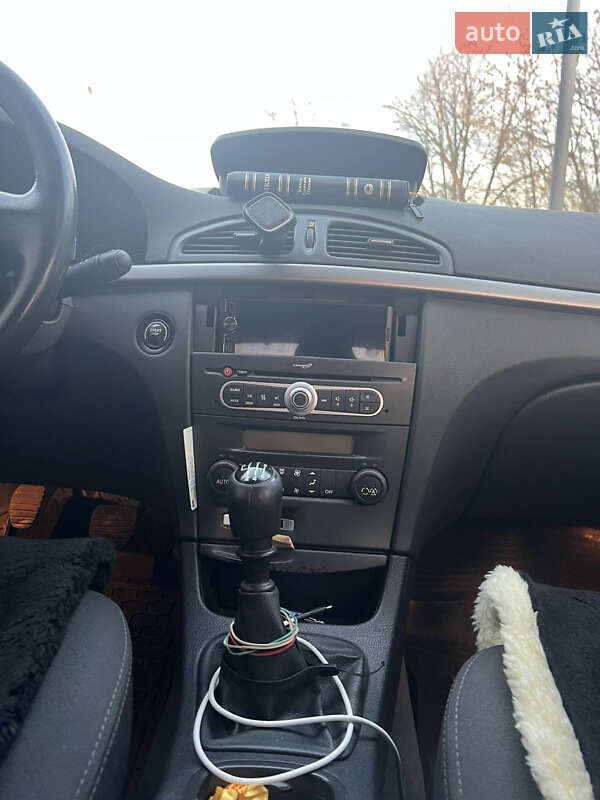 Лифтбек Renault Laguna 2006 в Тернополе
