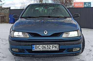 Ліфтбек Renault Laguna 1995 в Івано-Франківську