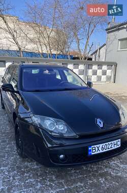 Универсал Renault Laguna 2009 в Староконстантинове