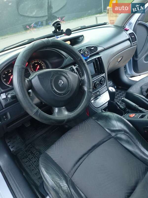 Універсал Renault Laguna 2002 в Тернополі