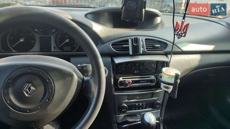 Лифтбек Renault Laguna 2001 в Могилев-Подольске фото 19 Лифтбек Renault Laguna 2001 в Могилев-Подольске