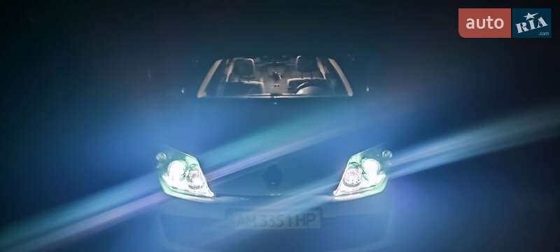 Лифтбек Renault Laguna 2009 в Звягеле