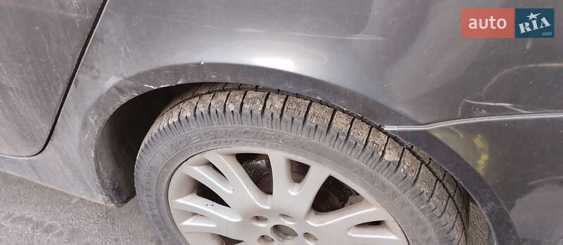 Ліфтбек Renault Laguna 2002 в Києві