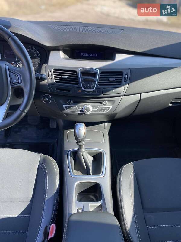 Универсал Renault Laguna 2011 в Бродах