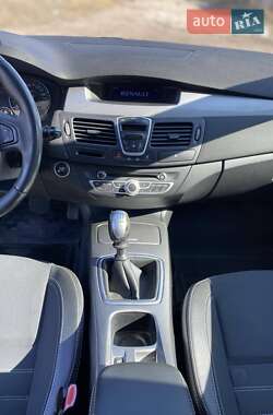 Універсал Renault Laguna 2011 в 