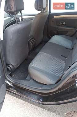 Универсал Renault Laguna 2011 в 