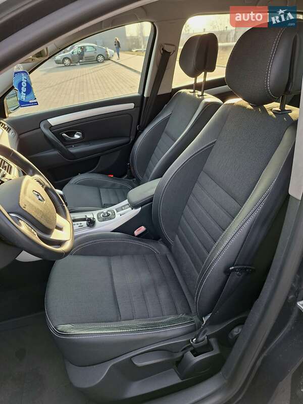 Універсал Renault Laguna 2008 в Рівному фото 16 Універсал Renault Laguna 2008 в Рівному