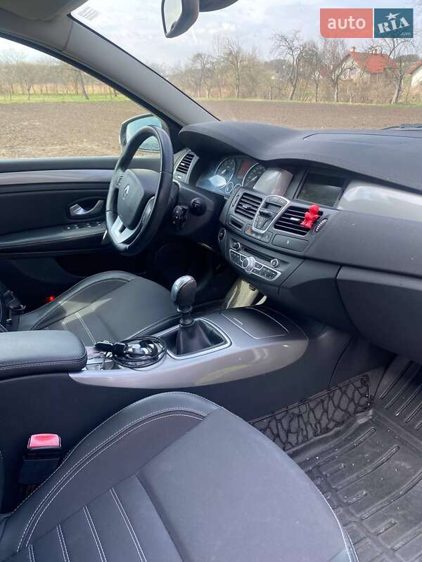 Лифтбек Renault Laguna 2010 в Львове