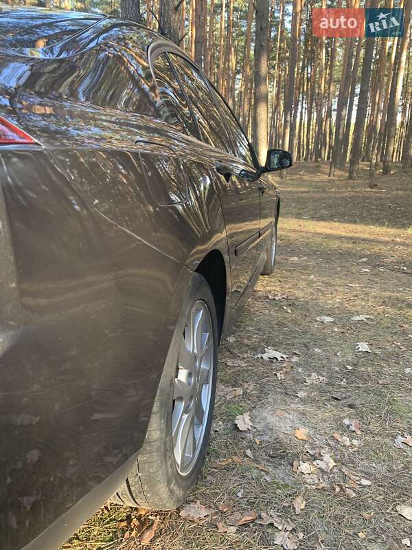 Ліфтбек Renault Laguna 2014 в Гадячі