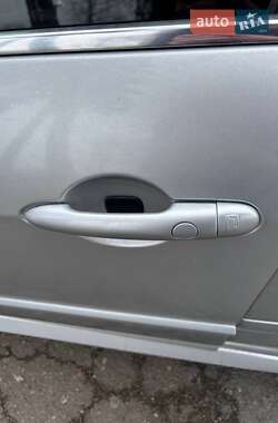 Універсал Renault Laguna 2011 в 