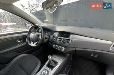 Ліфтбек Renault Laguna 2015 в 