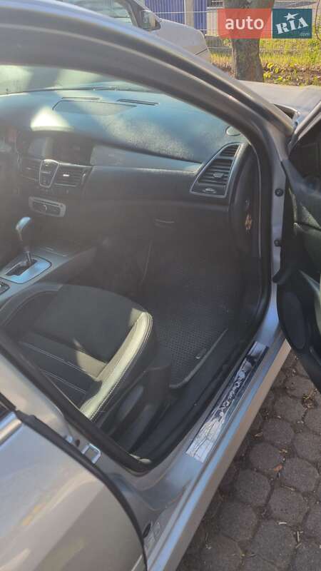 Ліфтбек Renault Laguna 2014 в Львові