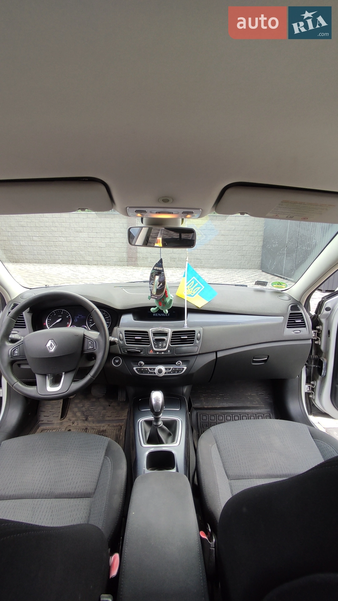2010 Renault Laguna - мініатюра 10