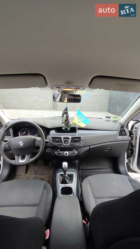 Універсал Renault Laguna 2010 в Гадячі