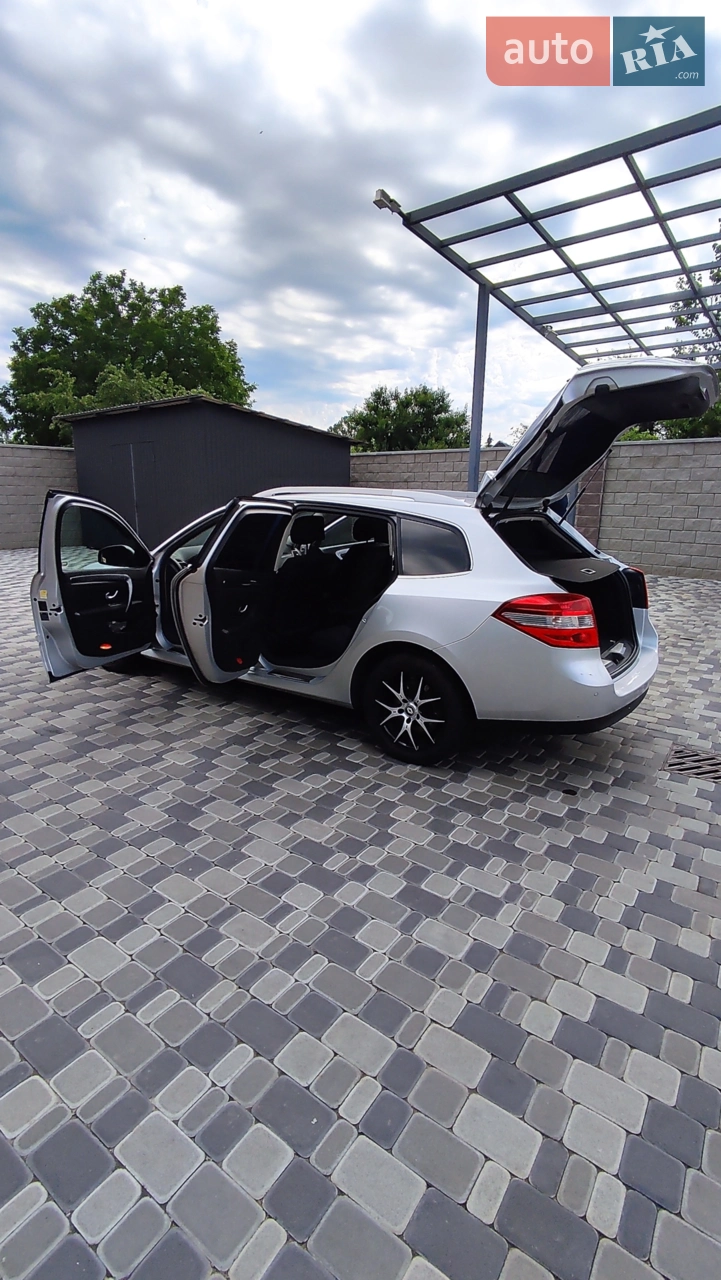 2011 Renault Laguna - мініатюра 26