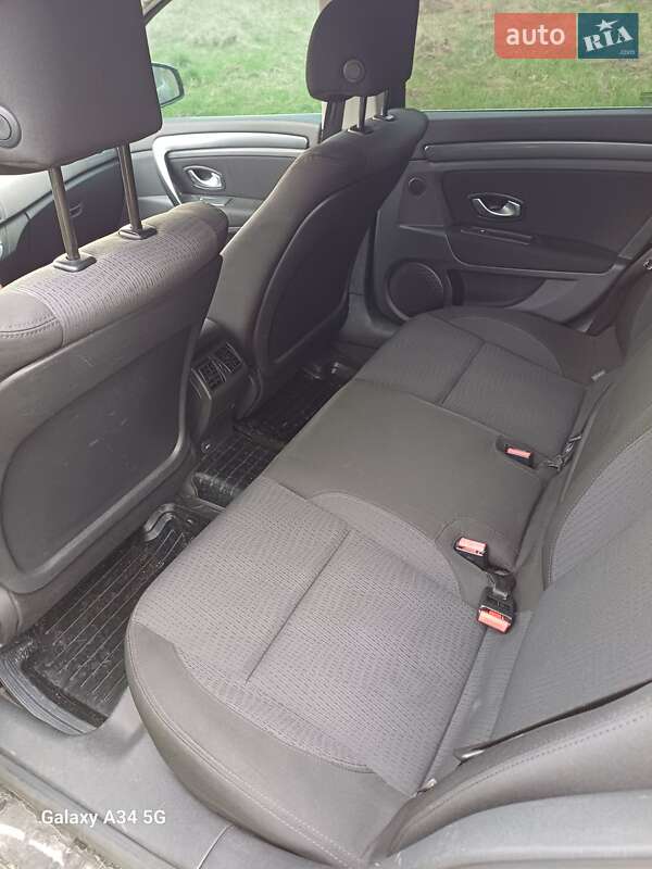 Универсал Renault Laguna 2010 в Ивано-Франковске фото 21 Универсал Renault Laguna 2010 в Ивано-Франковске