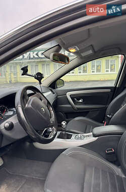 Универсал Renault Laguna 2012 в 