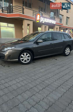 Универсал Renault Laguna 2010 в 
