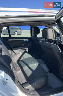 Универсал Renault Laguna 2011 в 