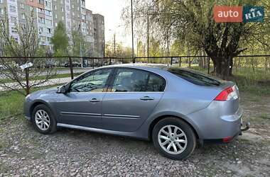 Лифтбек Renault Laguna 2008 в Чернигове