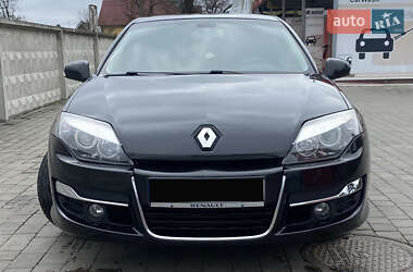 Лифтбек Renault Laguna 2011 в 