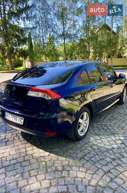 Лифтбек Renault Laguna 2008 в Ужгороде