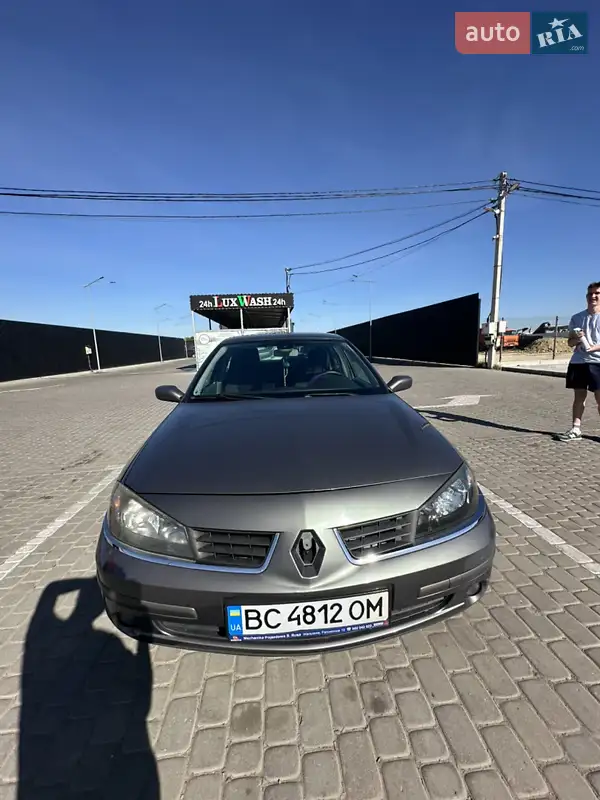 Renault Laguna