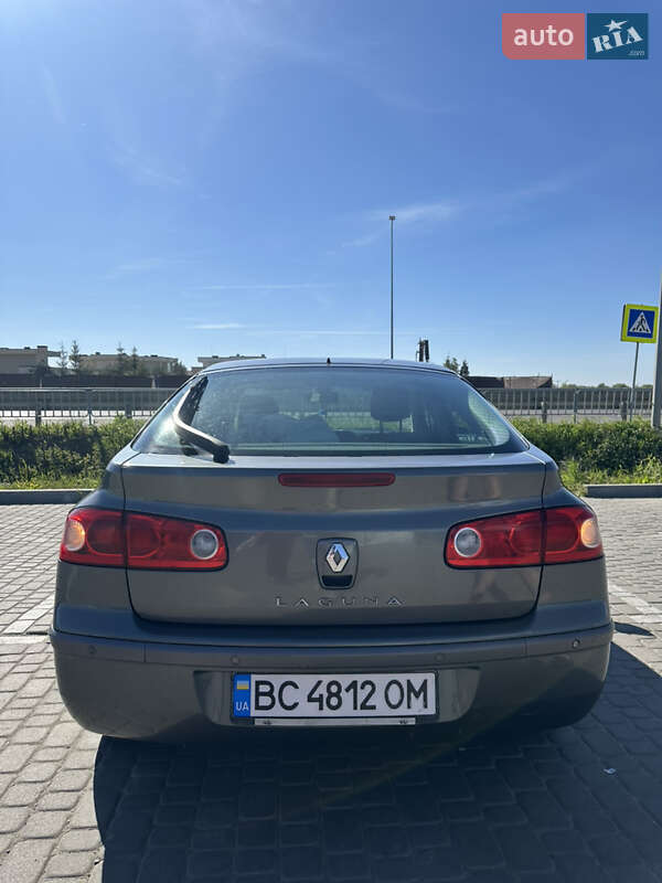 Ліфтбек Renault Laguna 2006 в Львові