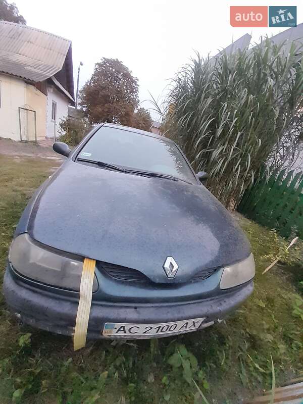 Лифтбек Renault Laguna 1999 в Маневичах