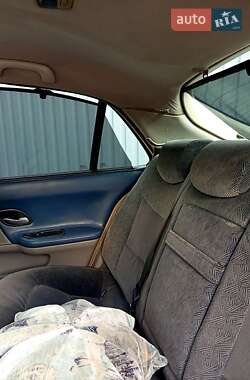 Лифтбек Renault Laguna 2001 в 