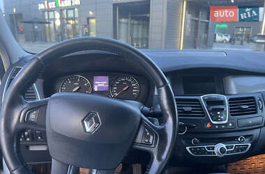 Купе Renault Laguna 2012 в 