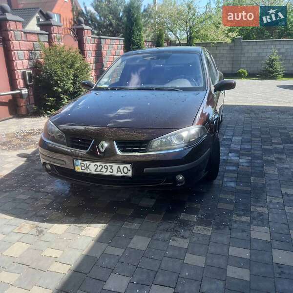 Лифтбек Renault Laguna 2006 в Ровно